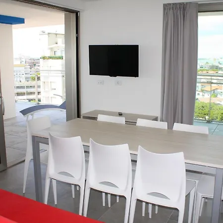 Stylish Flat Near In Lignano Apartment