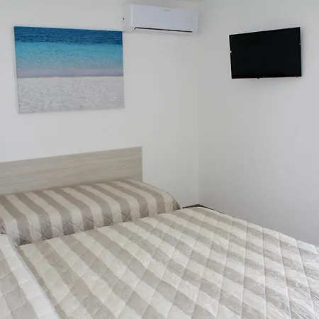 Stylish Flat Near In Lignano Lignano Sabbiadoro