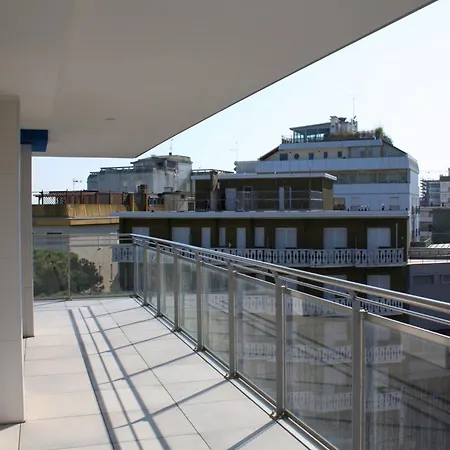 Stylish Flat Near In Lignano Apartment *
