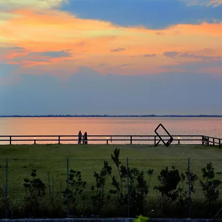 Stylish Flat Near In Lignano Apartment